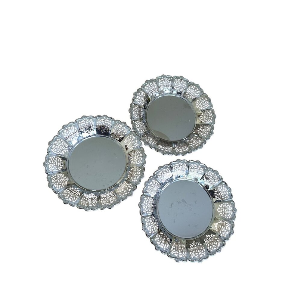 Silver-Plated Decorative Round Plates Set Of 3 With Filigree Edge Design